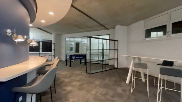“Design Your Own Office”: attraktive Freiflächen, neue Begegnungsräume sowie eine umfassende technische Sanierung